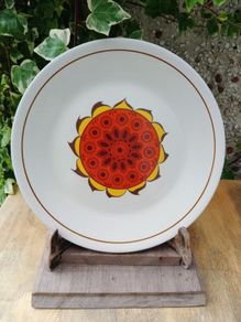 Mid century plate, display plate