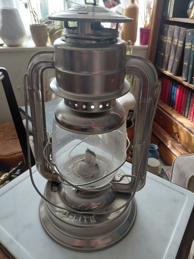 Vintage Dietz no 90 lantern