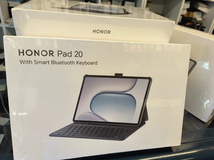 Brand New HONOR PAD 20 5G - 6GB/128GB - SIM Card Version - 12.1" - 3K Ultra HD Display - Sealed