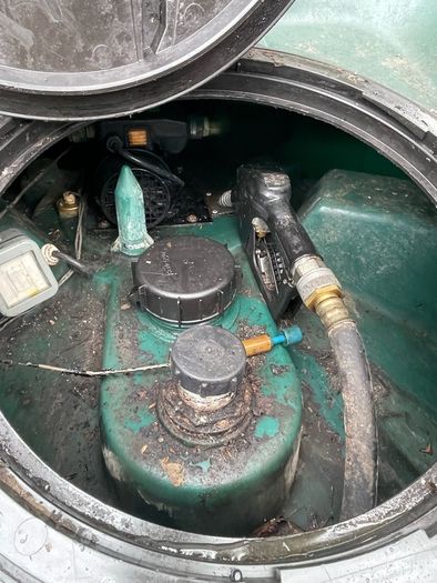 Bunded Fuel Point 1350 Litre Vertical Bunded Diesel Fuel Point