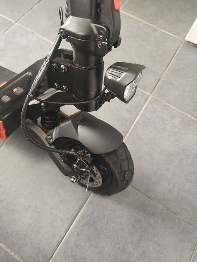 electric scooter
