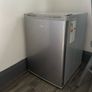 Logik small fridge Image 2