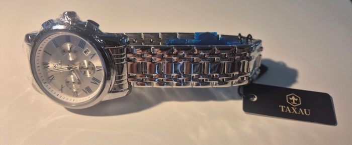 TAXAU Men's Silver Chronograph Watch - Brand New