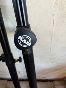 Kam , speaker distance poles
