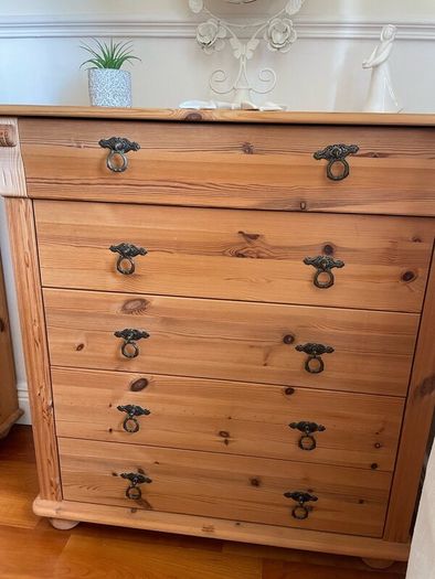 Bedroom furniture
