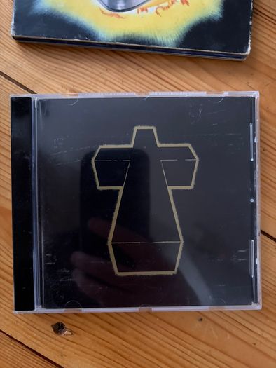 Cd's