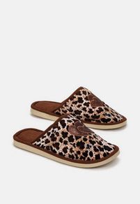 Cute Leopard Print Slip On Shoes size 6