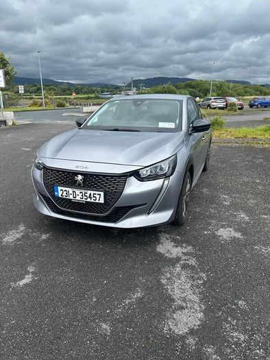 Peugeot e-208 Allure Pack 50kWh 136HP | 2023