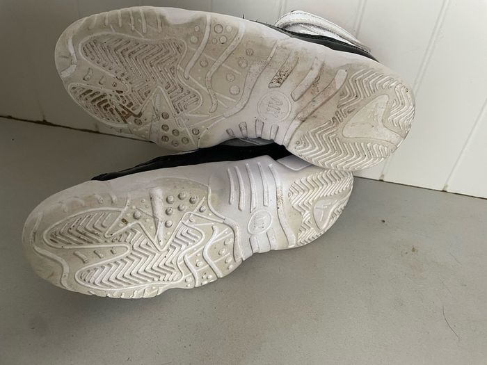 Nike Sky Jordan kids trainers runners size 2
