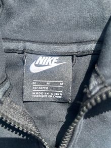 Nike Black Tracksuit - Size Youth Medium (Approx Age 10-12yrs)