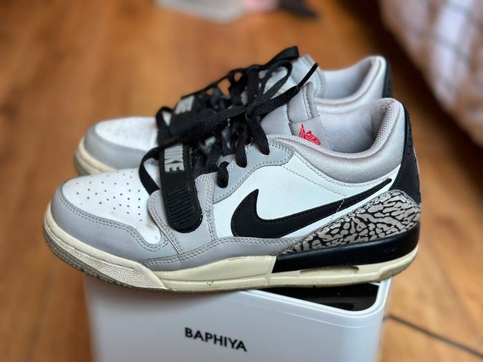 Nike Air