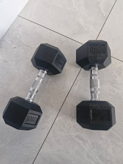 dumbells 10kg pair