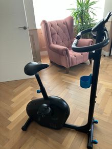 Great excercise bike with adjustable resistance