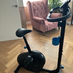 Great excercise bike with adjustable resistance
