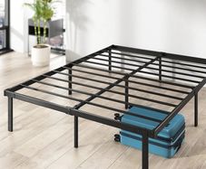 Double Bed Frame - 4ft6 (135 x 190 cm) - 14.2'' Height - Metal Bed Base with Steel Slat Support - Easy Assembly - Black
