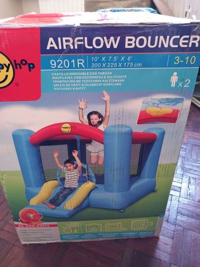 Happy hop bouncy castle