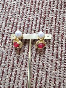 Vintage Style Brand New Ruby Red & Pearl Earring