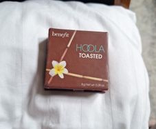 Benefit Hoola Toasted - New