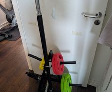 Pump and dumbell 20 kg set with stand