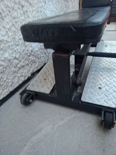Commercial Gym Bench