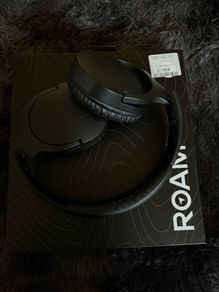noise cancelling headphones