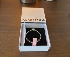 Pandora Heart Clasp Snake Chain Bracelet (size 15)