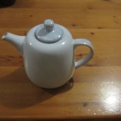 T Pot.......