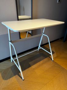 Ikea Gladhojden Sit/stand Desk White 100 By  60 Cm