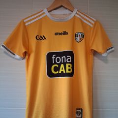 Antrim Jersey. Official Oneills Antrim GAA Home Jersey. Youths Boys Girls Age 10 To 11 Years. Collect In Dublin Or Receive Via Post.