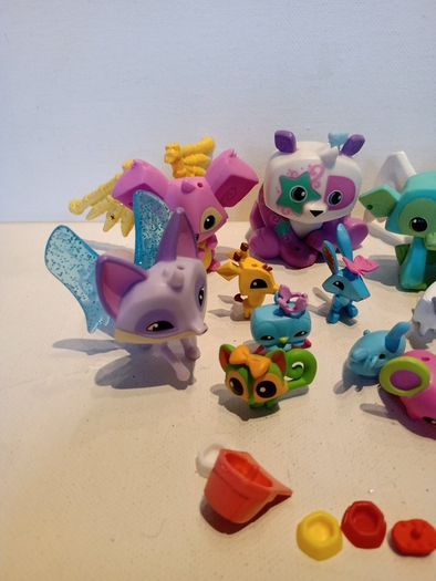 Animal Jam Figures