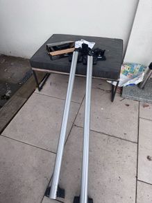 Roof Bars Complete Set: Fits BMW X1, X2, X3, X4, X5 Flush Rails: Thule & Menabo