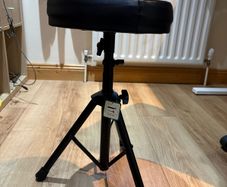 stool for music