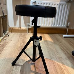 stool for music