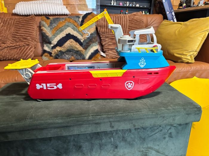 Paw Patrol boat