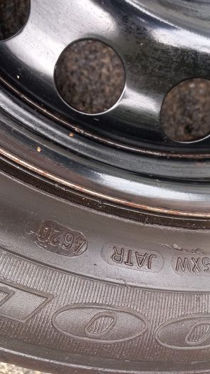 Ford 4 Wheels and tyres