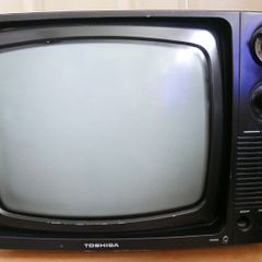 Vintage 1976 Toshiba TV Television B1202 WORKING