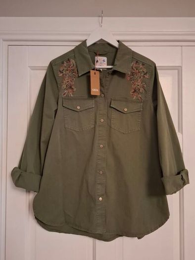 Cecil Overshirt Khaki Embroidered BNWT Price Includes Postage Cost