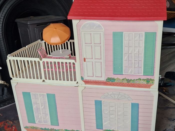 Vintage 1988 Barbie Villa
