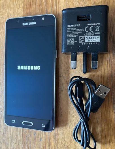 Samsung Galaxy J5 dual sim , SIM Free