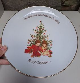 Holly Hobbie Christmas plate
