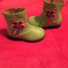UMI Boots, size EU-22, UK-5,5
