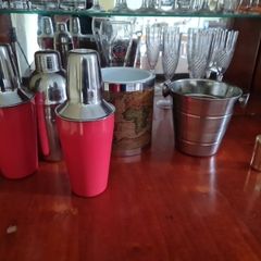 Bar stuff