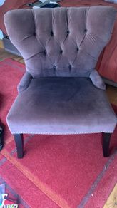 Accent chair
