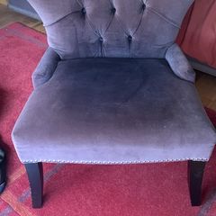 Accent chair