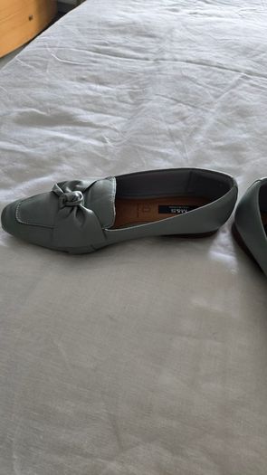 Shoes flats