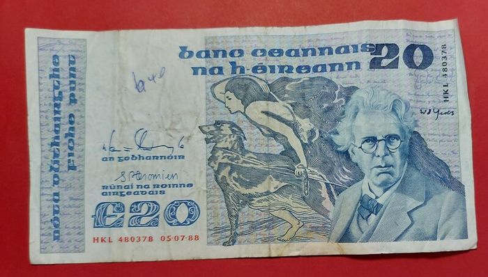 Irish 1988 "YEATS" Twenty pound note in .Fine condition