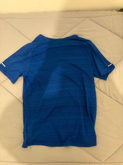 Boys nike t-shirt xl