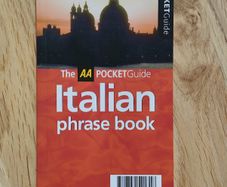 The AA Pocket Guide Italian Phrase Book by AA Publishing