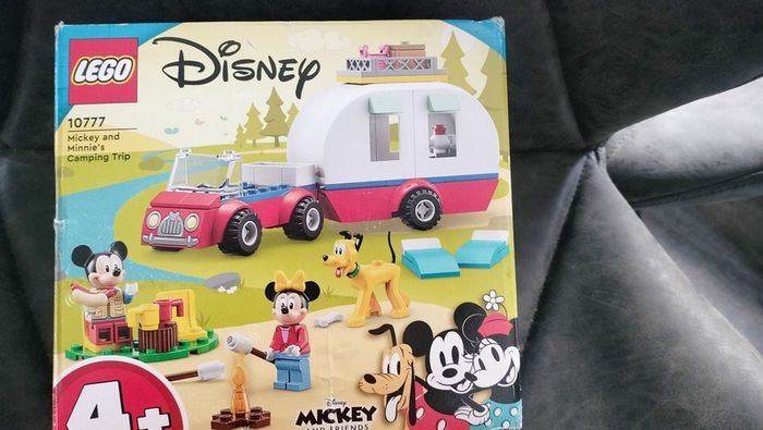 Lego Minnie and mickey Camping 10777