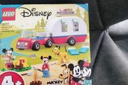 Lego Minnie and mickey Camping 10777